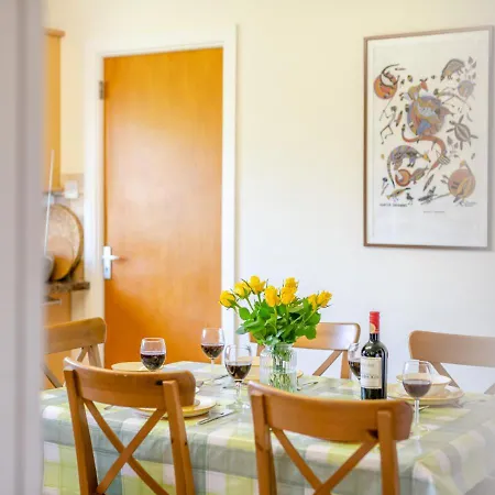 Сasa de vacaciones Stoneleigh -