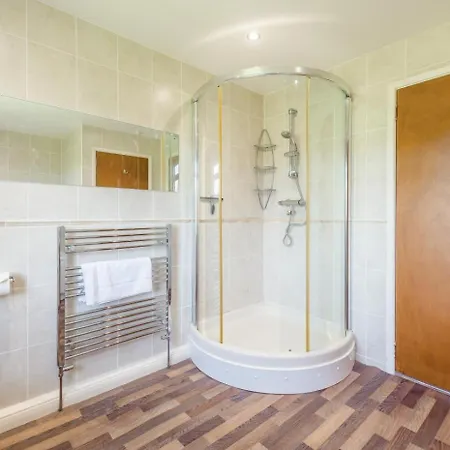 Vakantiehuis 3 Bed In Oc-s30429